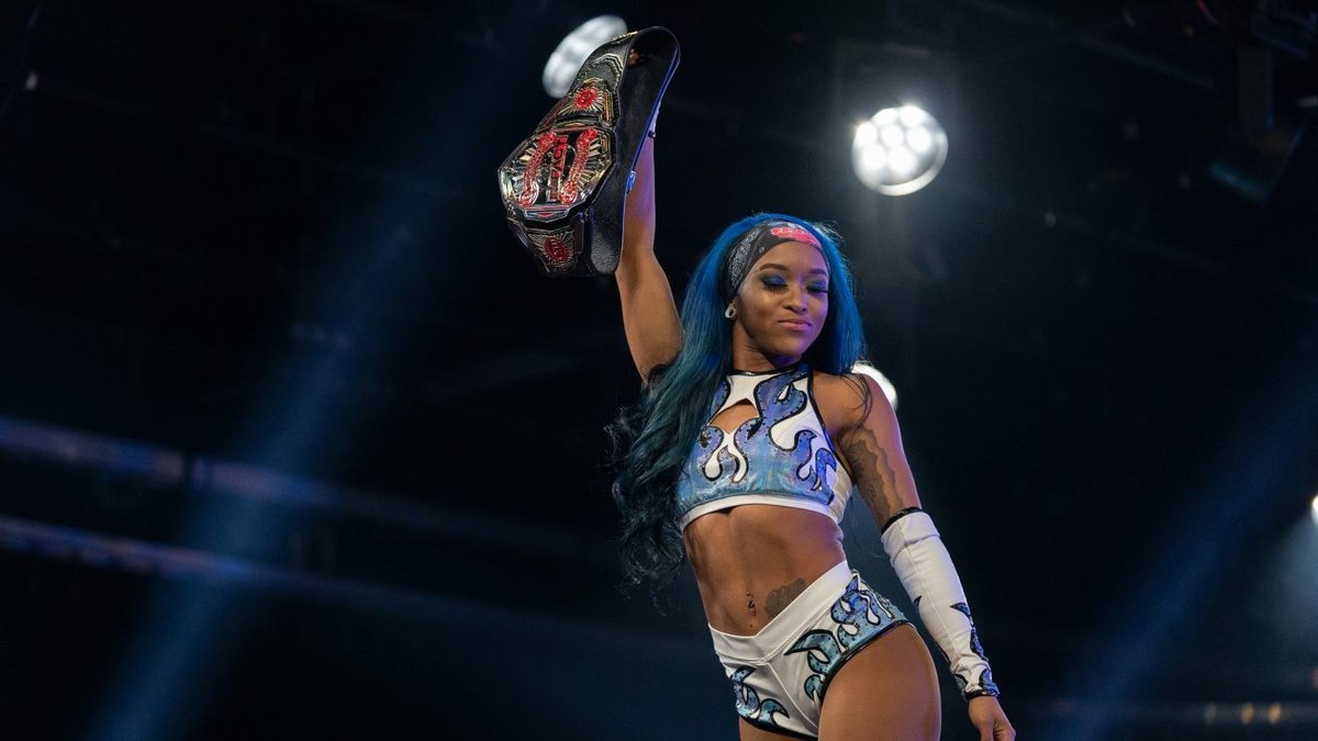 Kiera Hogan signs deal with AEW