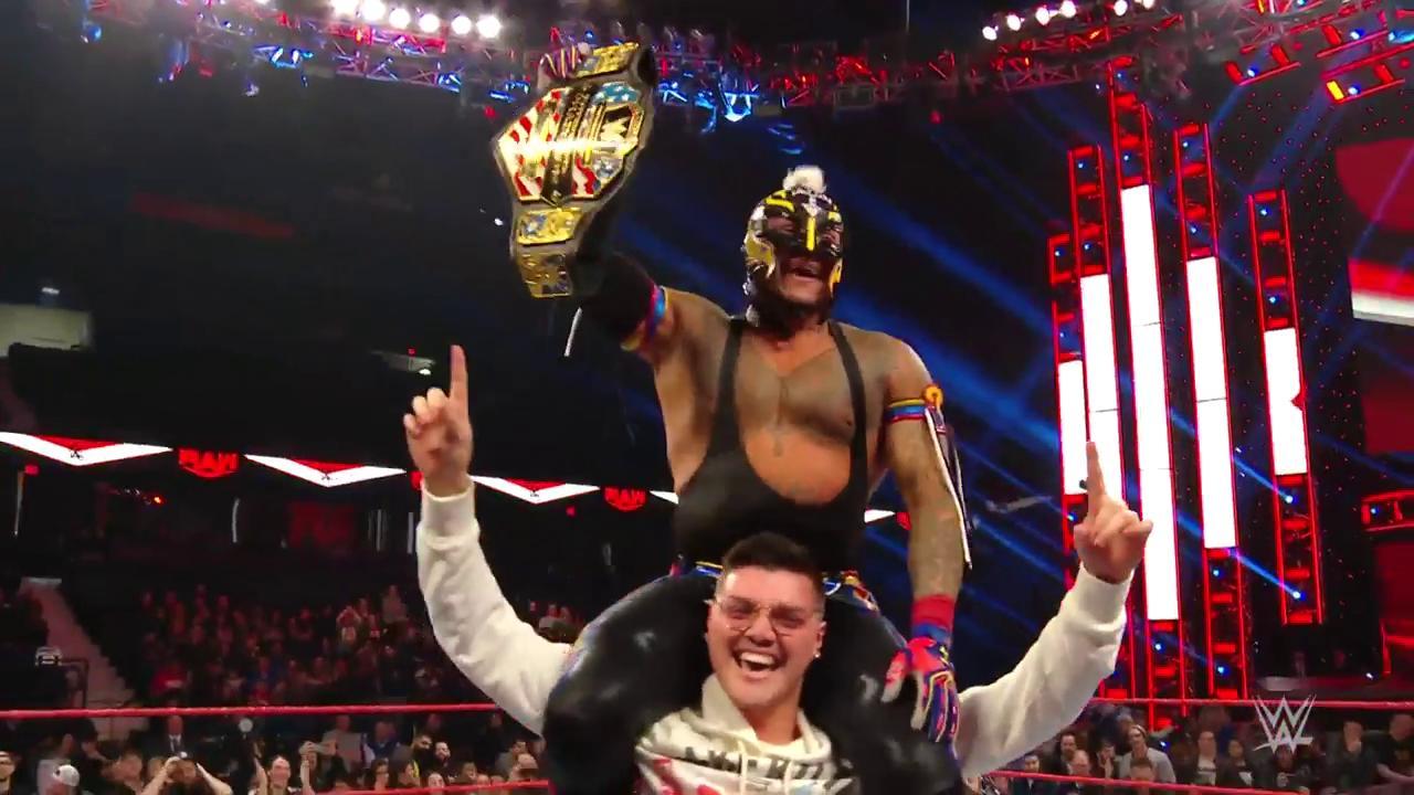 United States title changes hands on WWE Raw