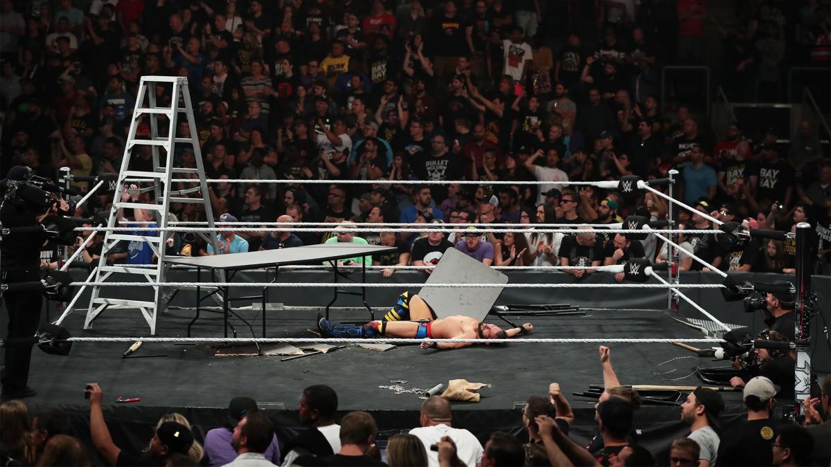 VIDEO: Johnny Gargano gets ovation, greeted by Regal after TakeOver