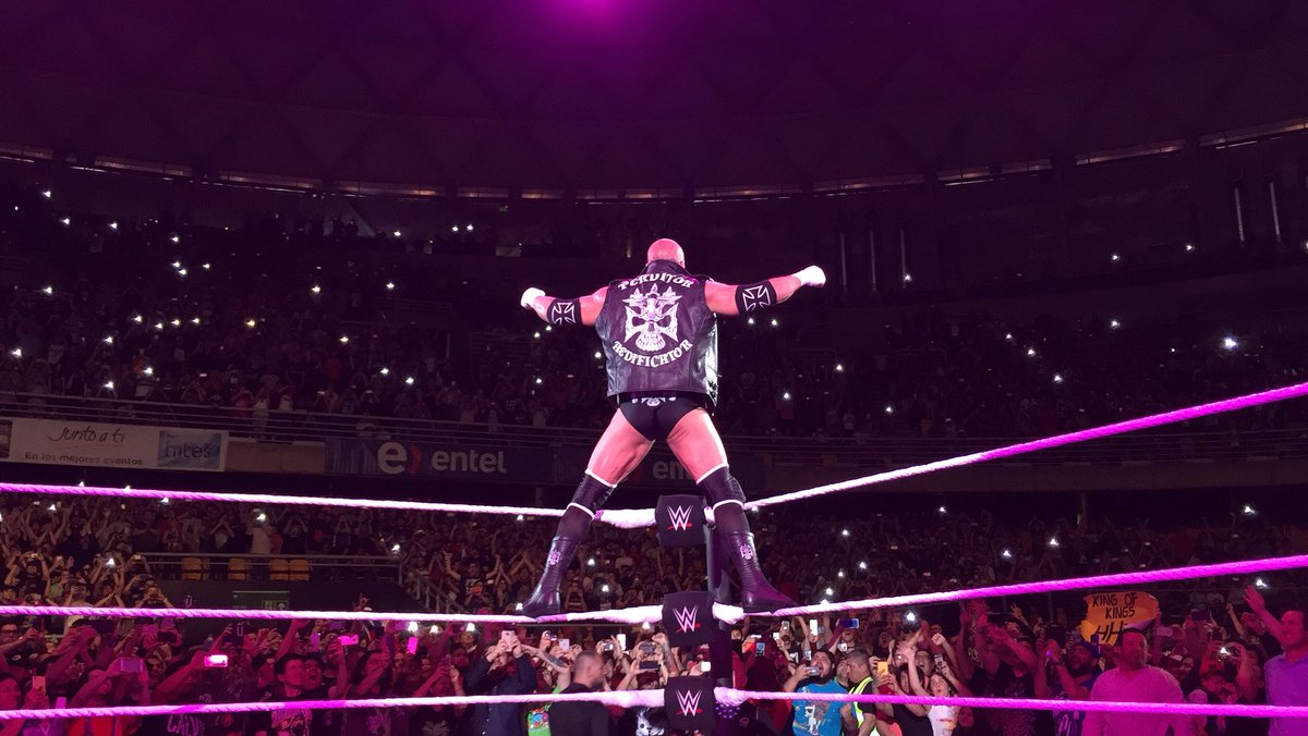 WWE Santiago, Chile, live results: Triple H vs. Rusev