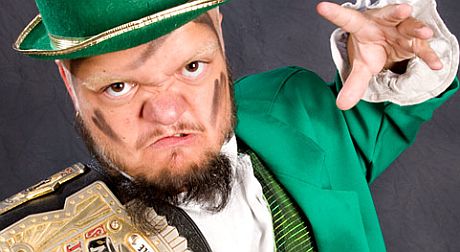 WWE: Hornswoggle suspended