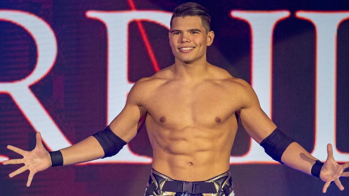 Humberto Carrillo okay after WWE Raw match stopped early