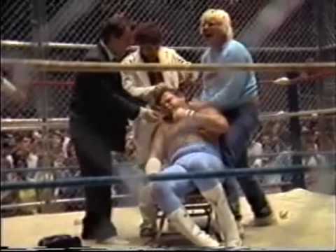 Daily Pro Wrestling History (04/27): Austin Idol defeats Jerry Lawler in a hair match