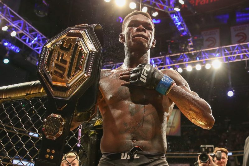Israel Adesanya rolls in easy 185-pound title defense at UFC 253