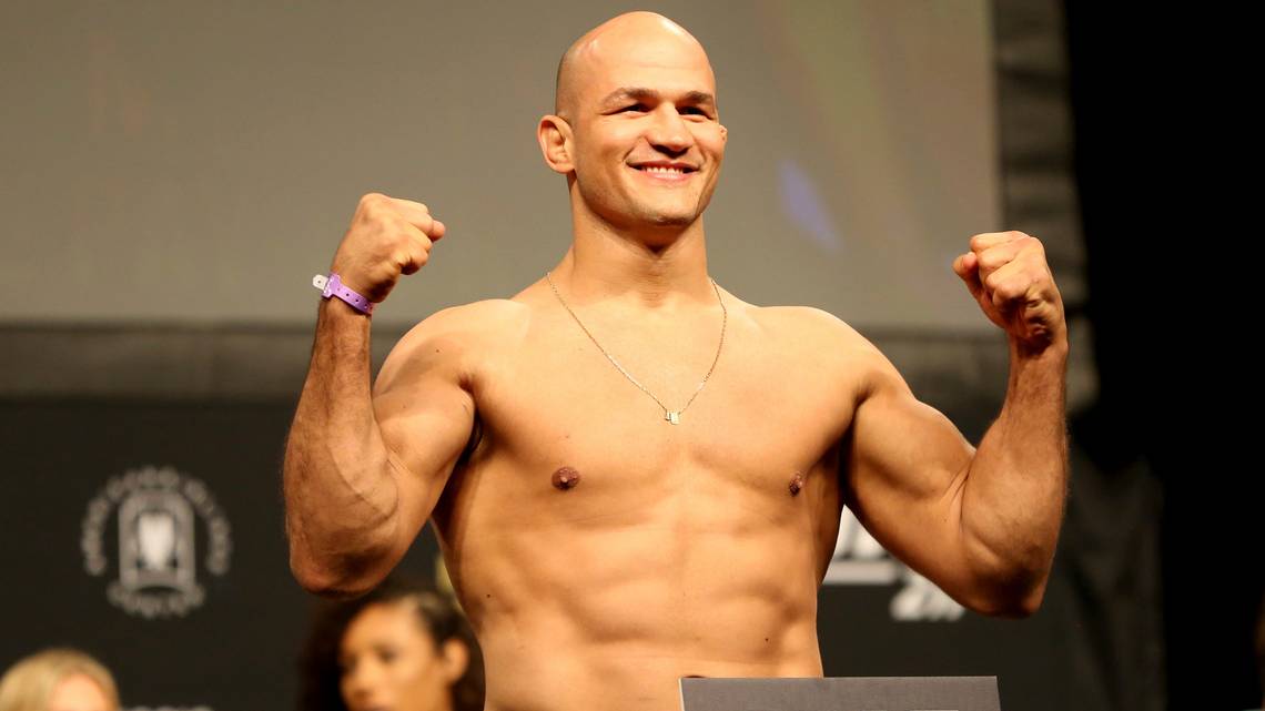 Junior dos Santos to make pro wrestling debut on AEW Dynamite