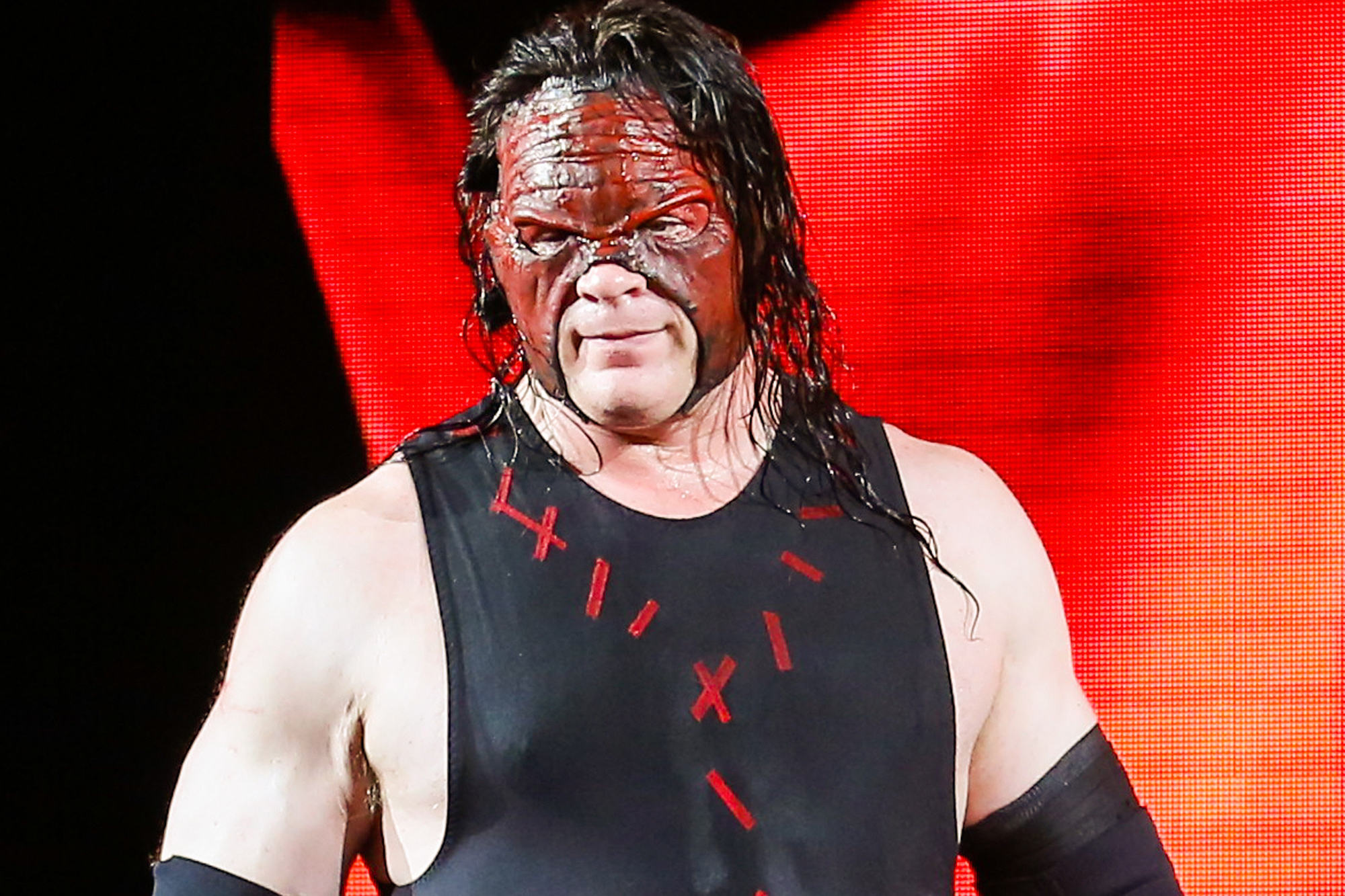F4D: Kane song contest, SmackDown & Strong reviews