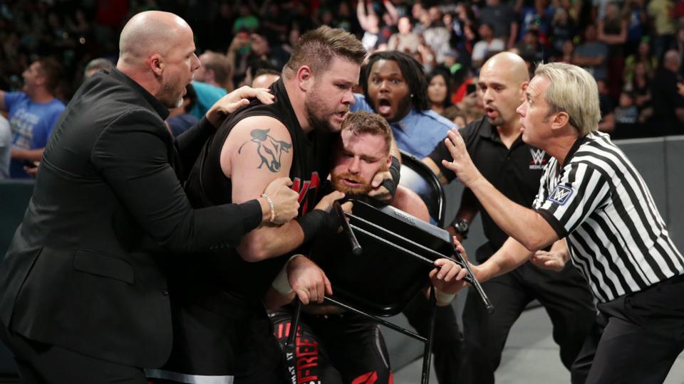 WWE Sheffield, ENG, live results: Triple threat title match; Owens vs. Zayn