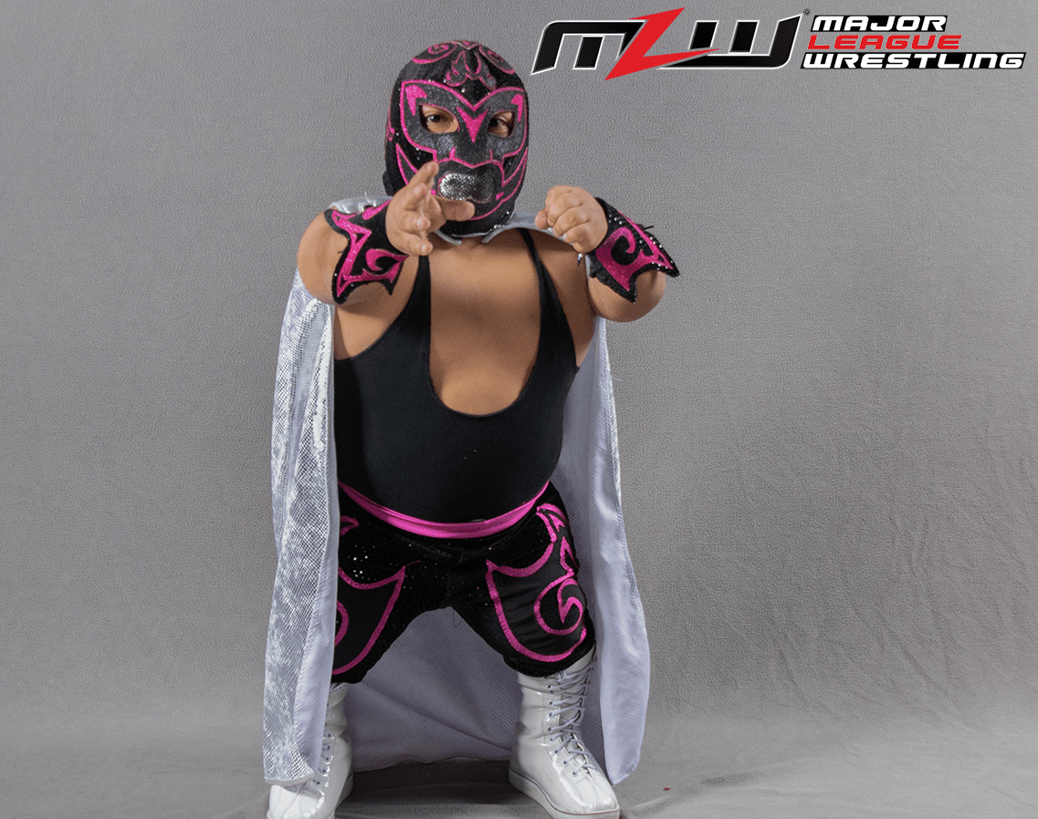 Microman signs multi-year contract with MLW