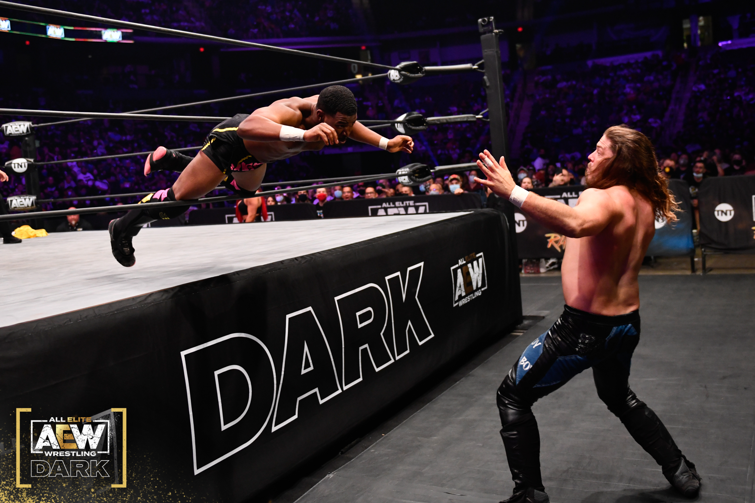 Lee Moriarty accepts AEW contract offer at Dark: Elevation tapings
