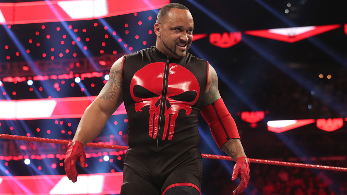 MVP suffers leg injury on WWE Raw