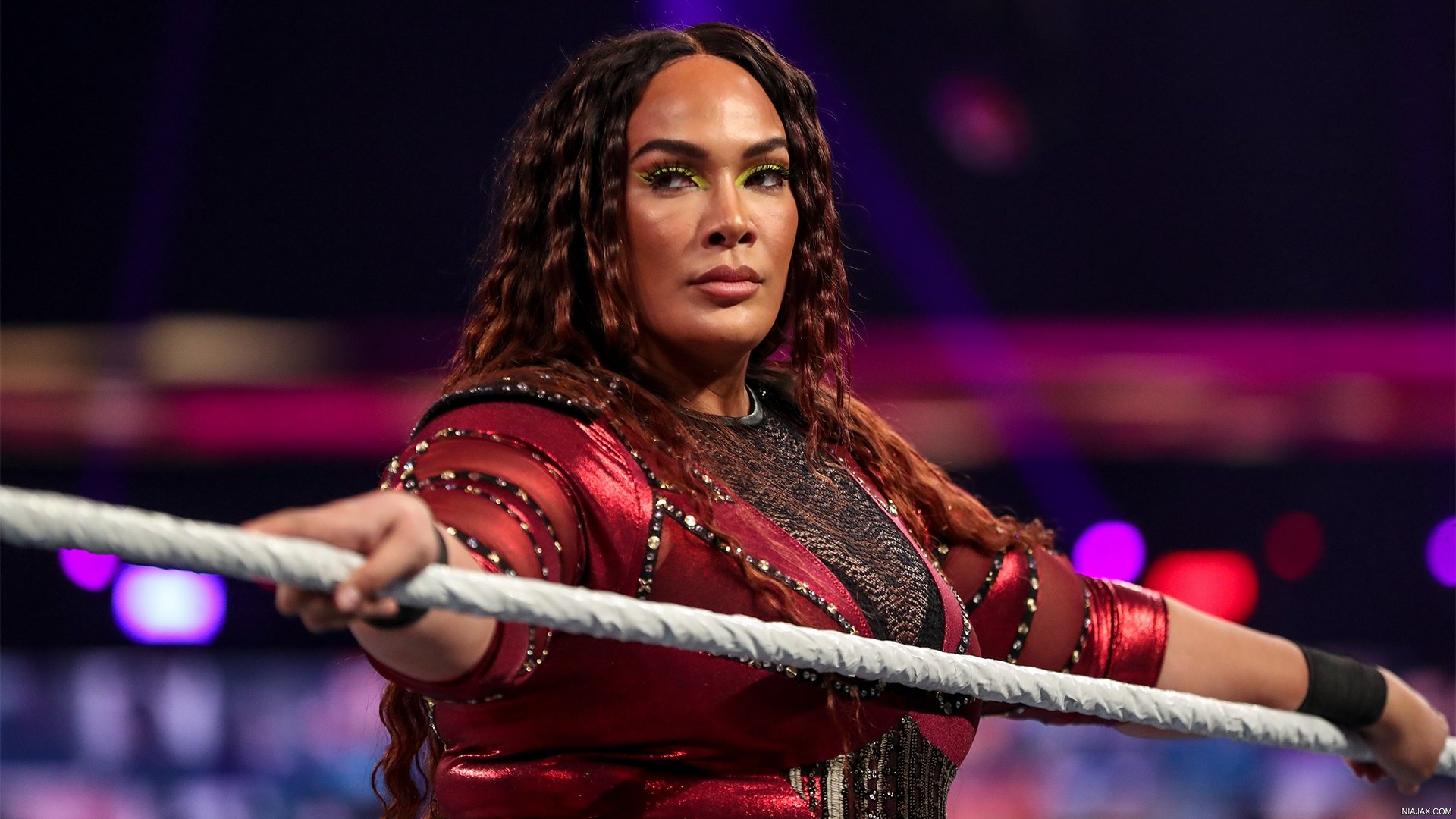 WOL: Money in the Bank, Rousey vs. Nia, Braun Strowman, WOW on AXS, more!
