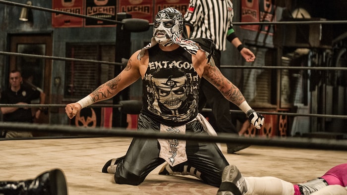 Penta 0M victim of armed robbery in Mexico, off of Defy show