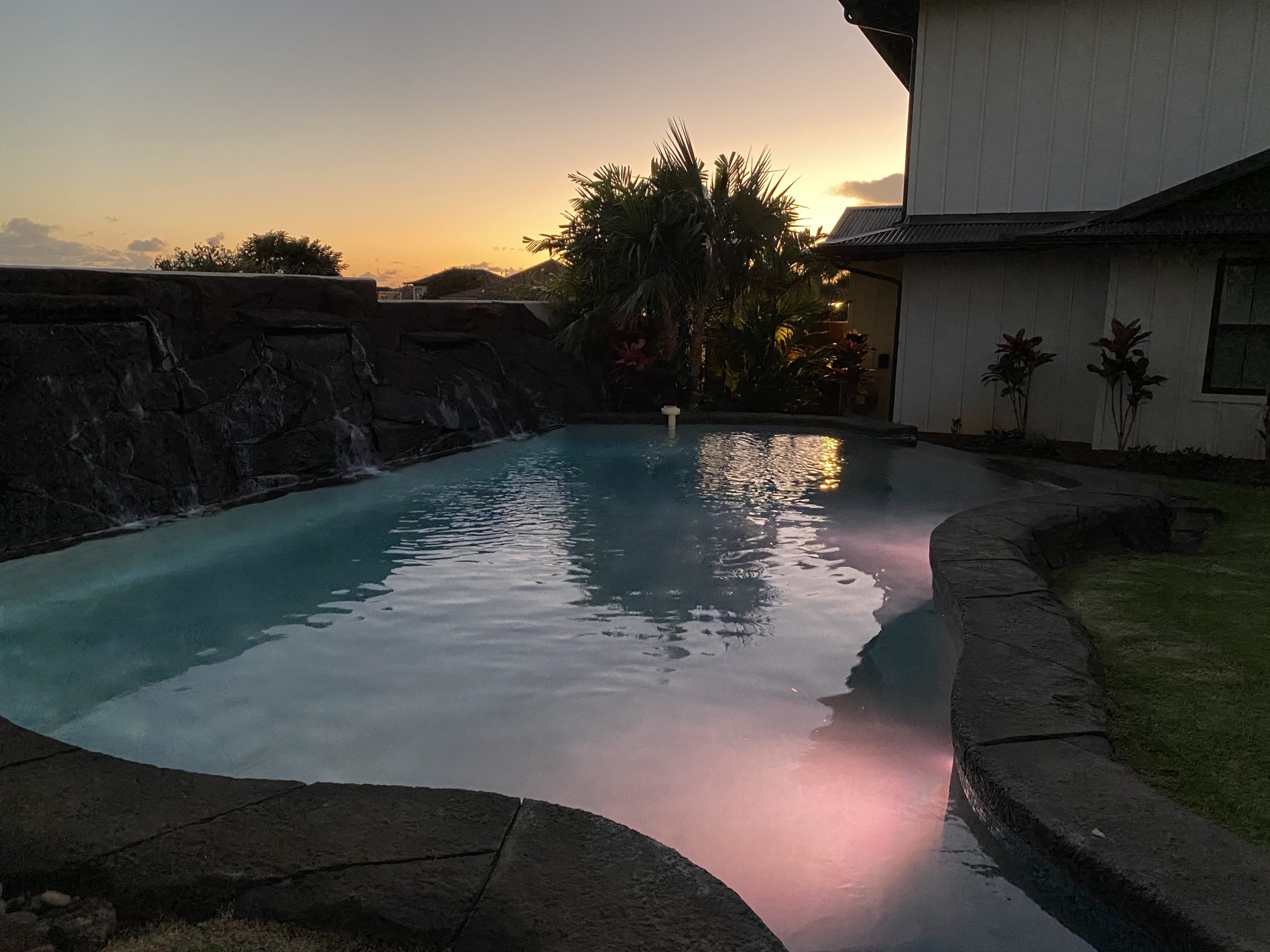 Bryan & Vinny review AEW and NXT from poolside!