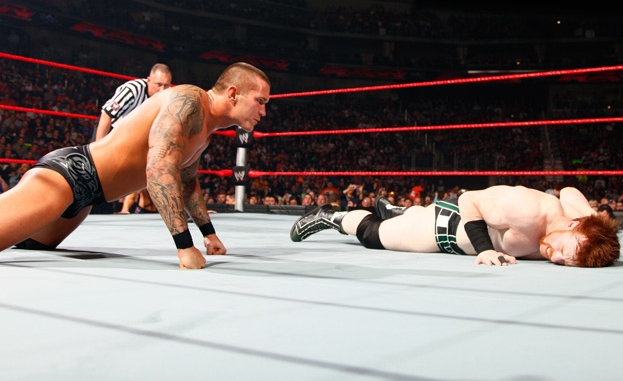 WWE Worcester, MA house show (10/4): John Cena vs. Seth Rollins street fight