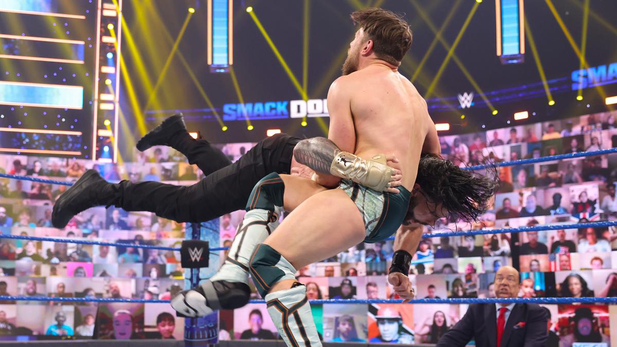 WWE SmackDown video highlights: Roman Reigns vs. Daniel Bryan