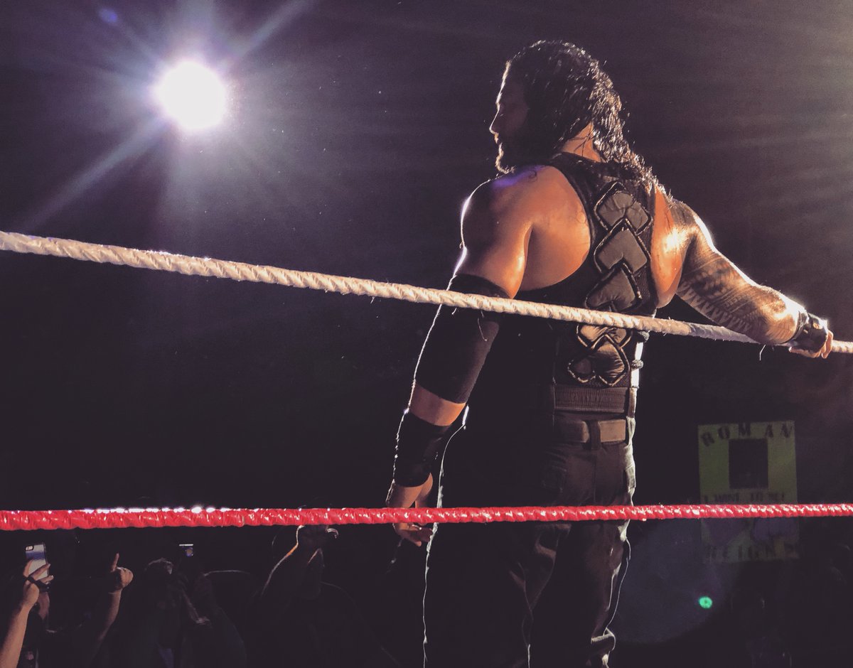 WWE Yakima, WA, live results: Reigns vs. Strowman