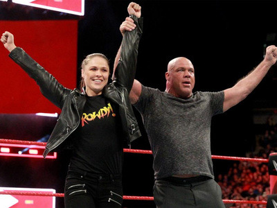 Wrestling Weekly: Ohio Wrestling HOF, Paul Bearer memories, hot topics