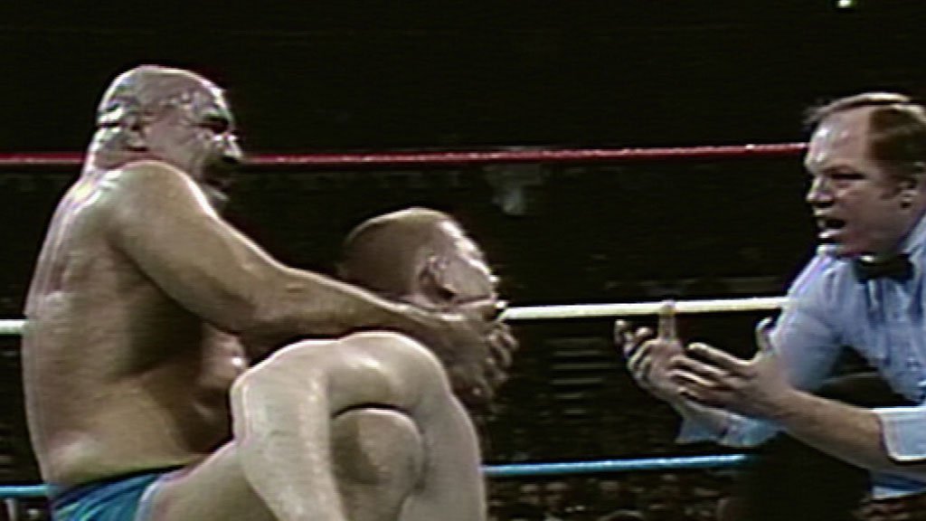 Daily Pro Wrestling History (12/26): Iron Sheik defeats Bob Backlund to win WWF title