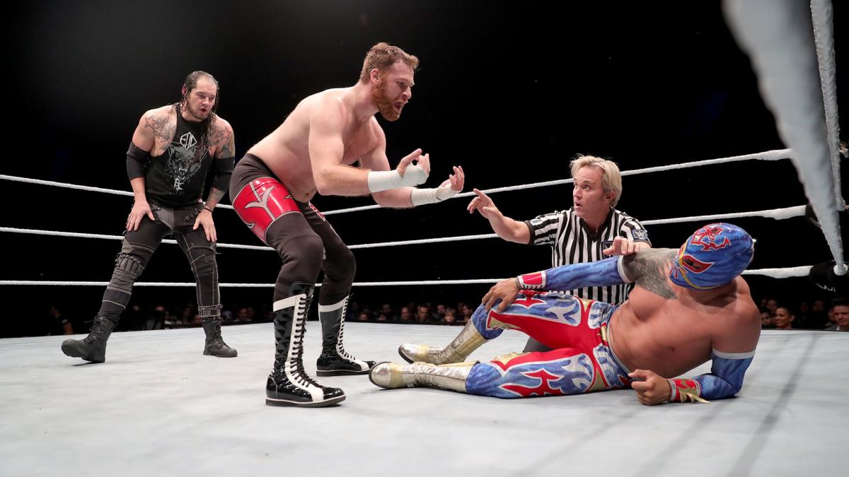 Sin Cara cleared to return after suffering knee injury