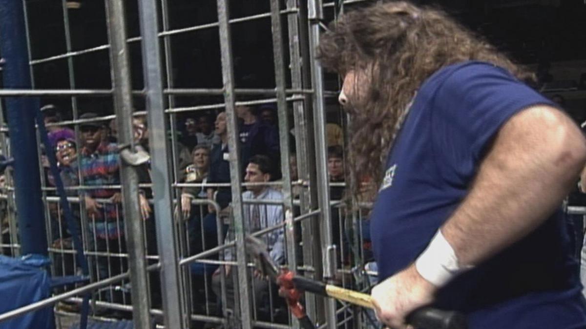 Daily Pro Wrestling History (01/13): Thundercage match at Clash of the Champions