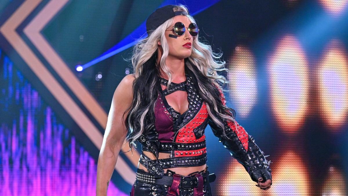 Toni Storm off weekend shows due to injury