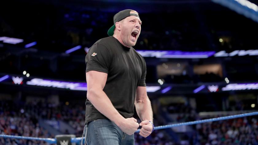 Former WWE wrestler Jack Swagger signs with Bellator MMA