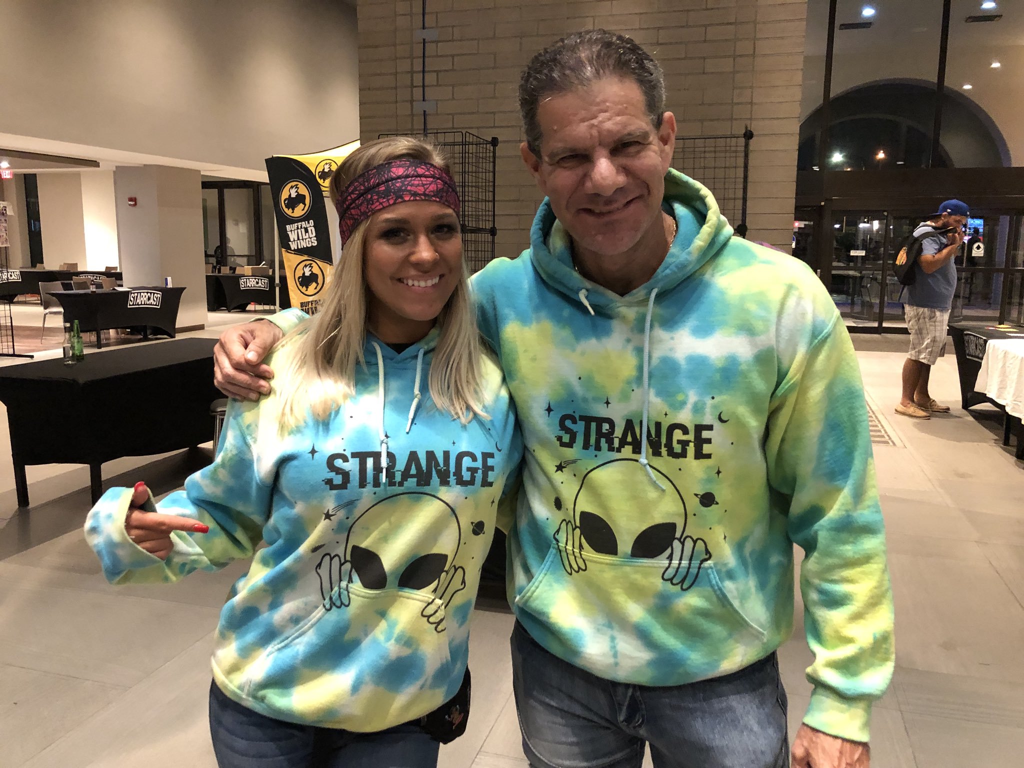 Left My Wallet: MC Hammer and the famous Meltzer sweatshirt