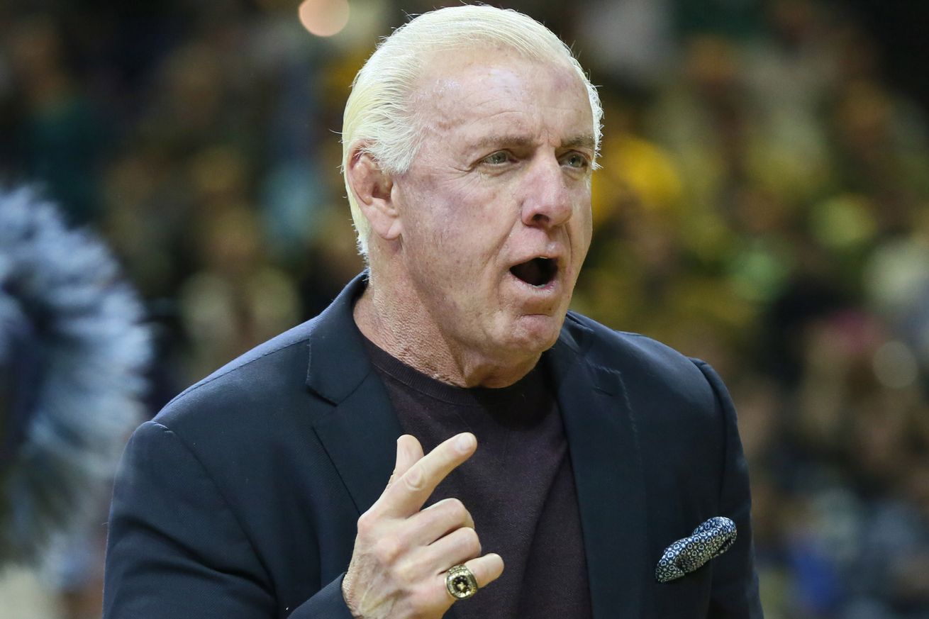 Daily Update: Conor McGregor under fire! Wooooo!