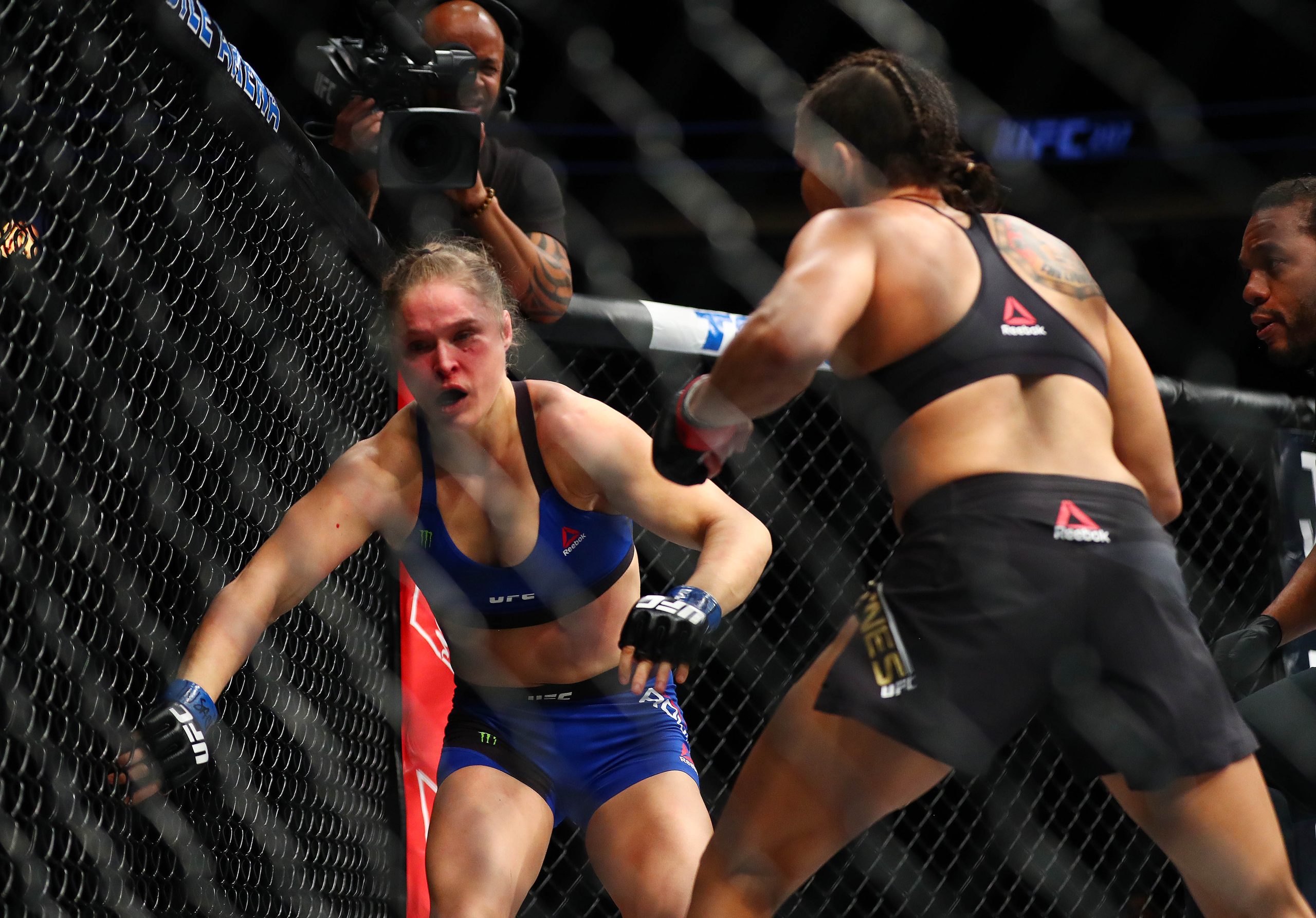 UFC 207 prelims draw an impressive number on FS1