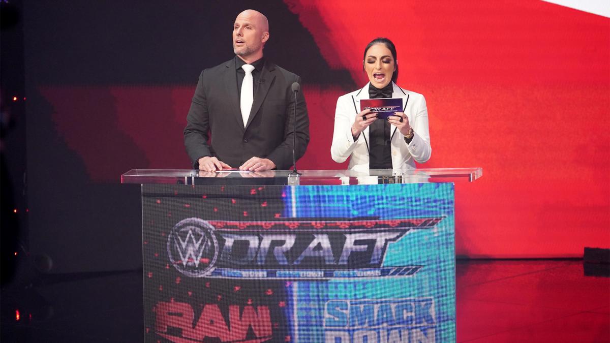 WWE SmackDown video highlights: The WWE Draft begins