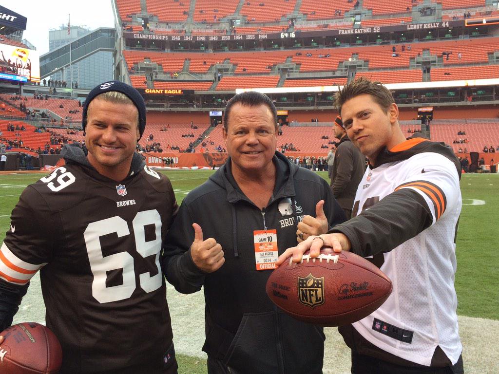 Left My Wallet: NFL midseason report with Big Vinny V