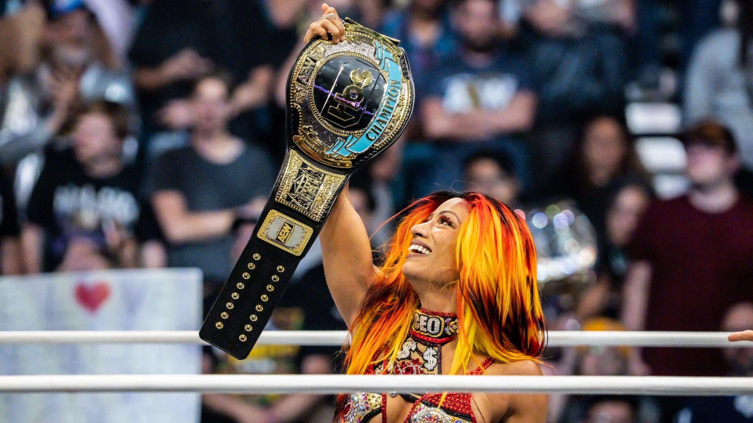 Mercedes Mone wins TBS title at Double or Nothing in AEW debut match