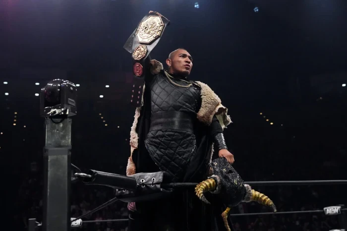 El Hijo del Vikingo undergoing surgery for ruptured ligament, torn meniscus