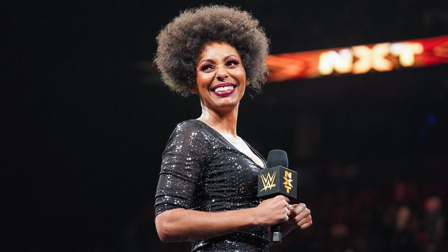 Ring announcer Alicia Taylor called up to WWE SmackDown