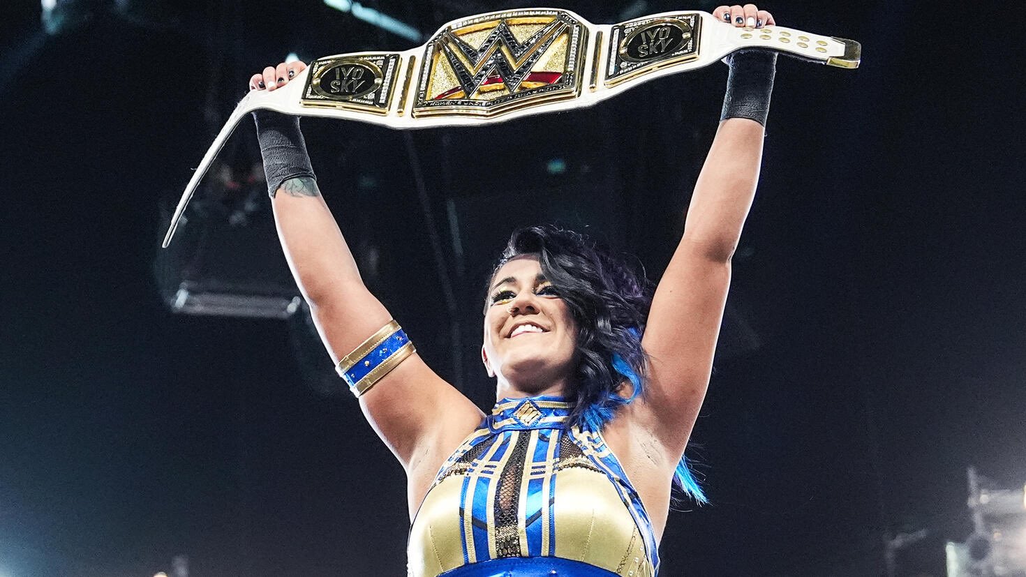 Cody Rhodes, Bayley to appear on WWE SmackDown
