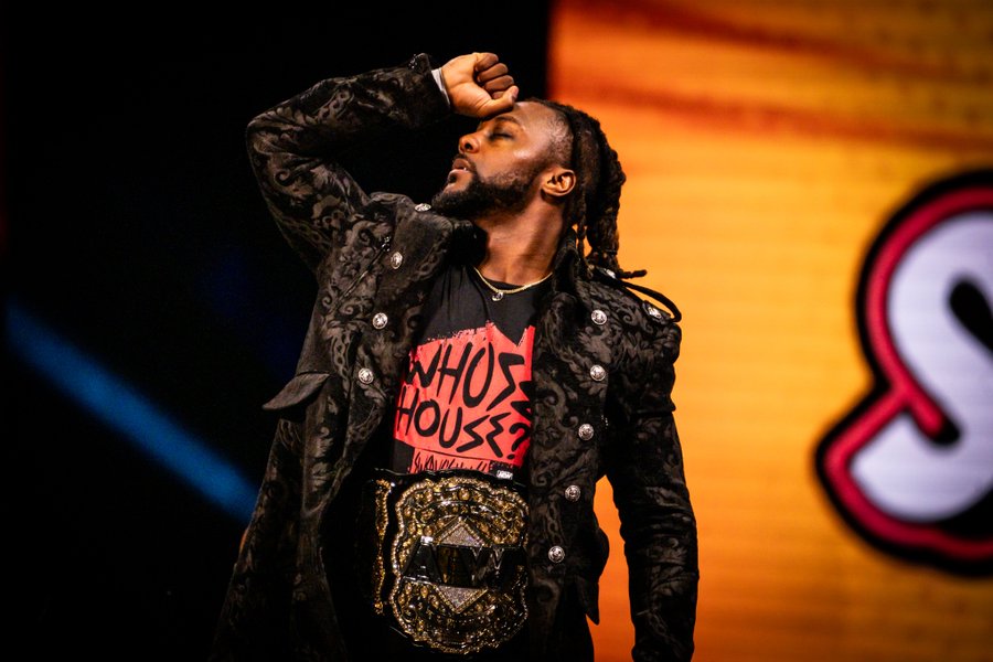 AEW champion Swerve Strickland makes surprise appearance at Defy show