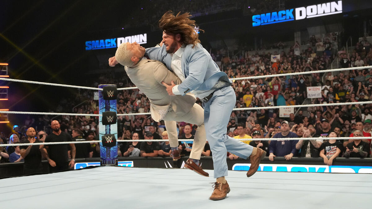 Wrestling Observer Radio: Recaps of UFC 302, WWE SmackDown & AEW Collision