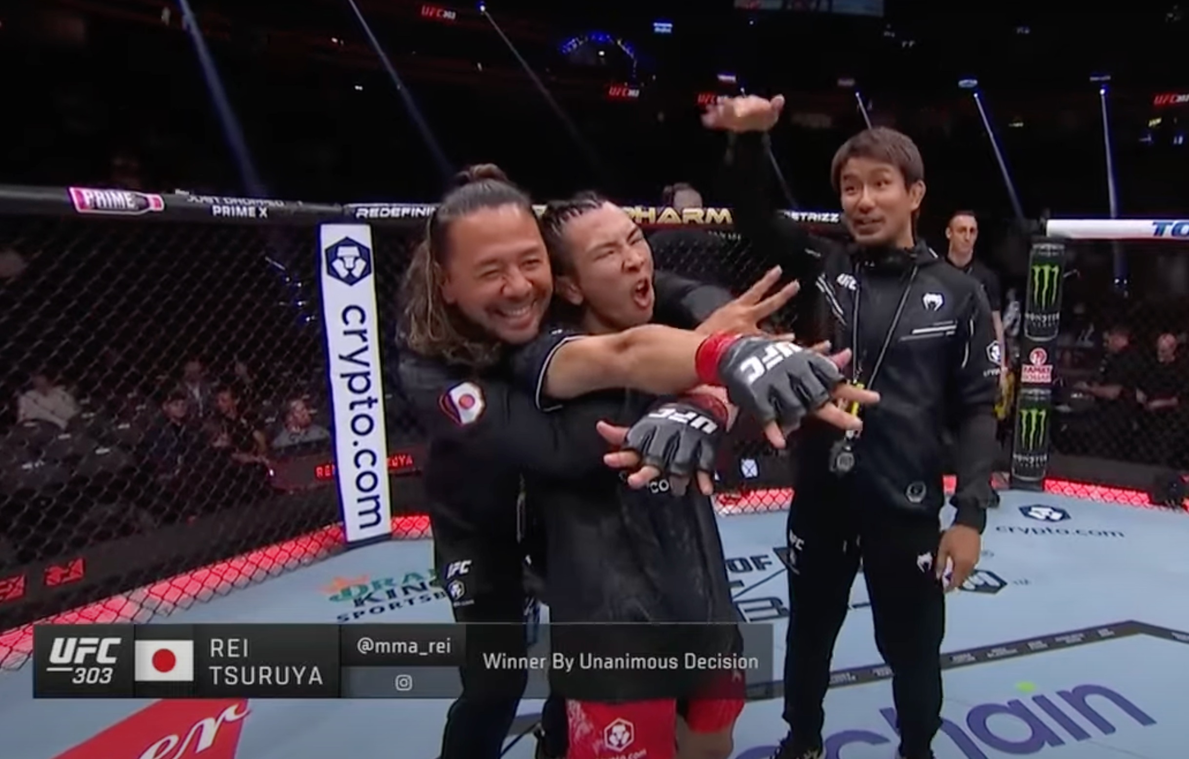 WWE’s Shinsuke Nakamura corners fighter at UFC 303