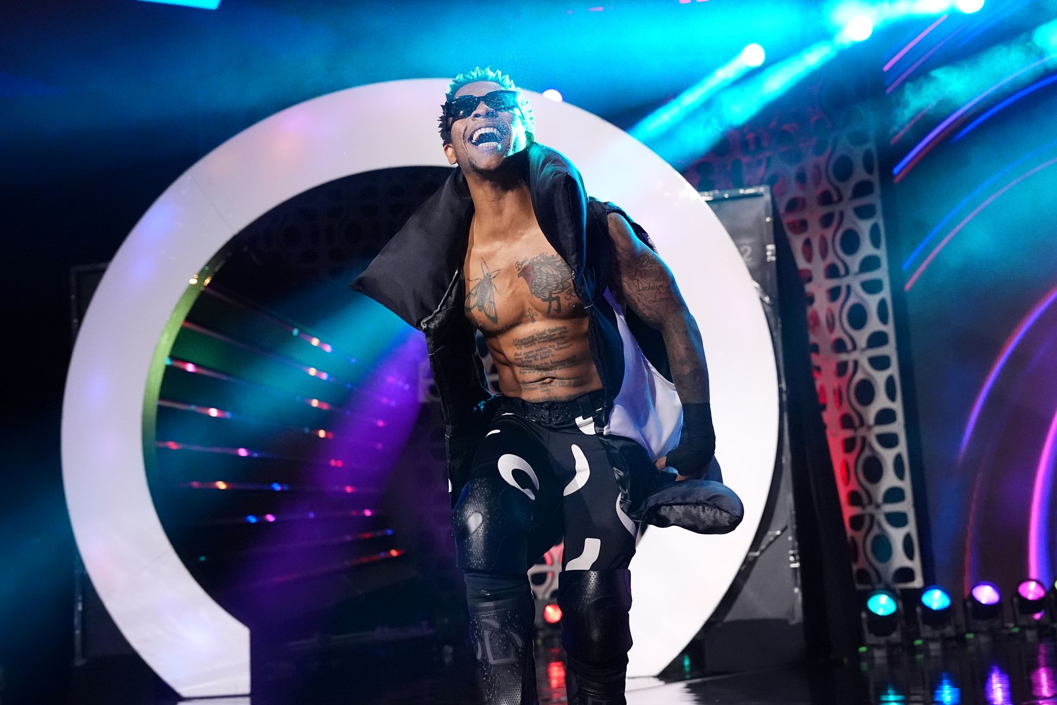 Lio Rush injured in ladder match at AEW x NJPW Forbidden Door