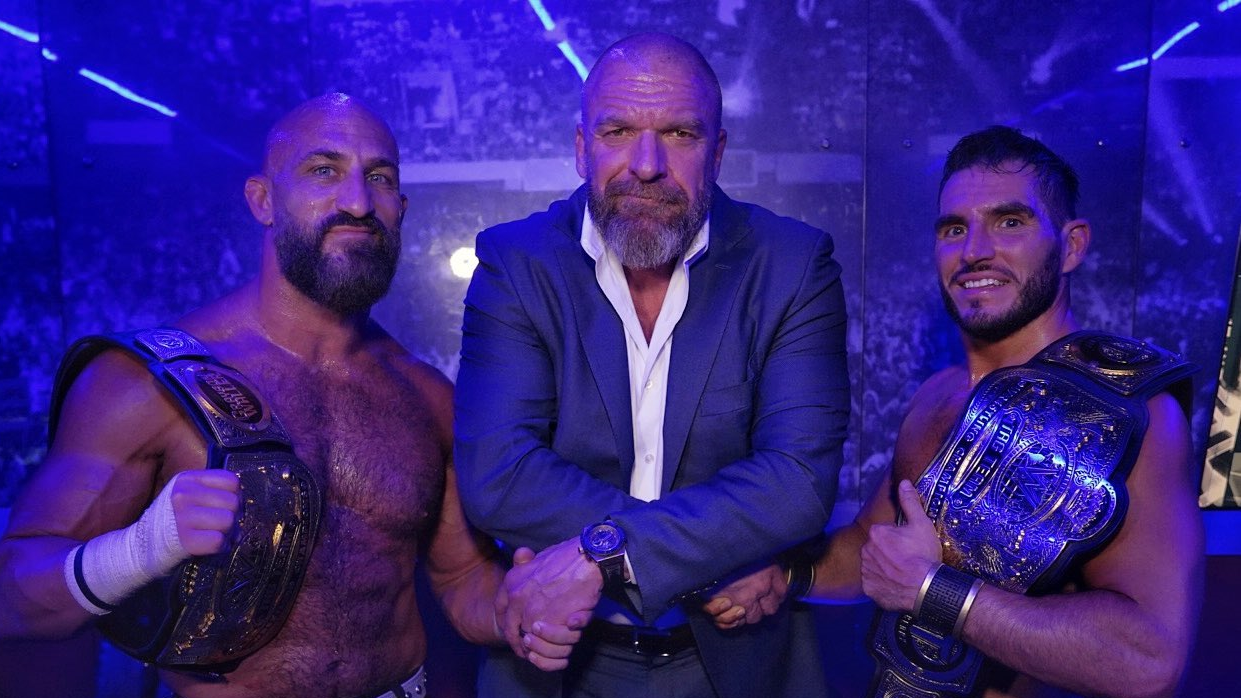 New WWE Tag Team Champions crowned on SmackDown