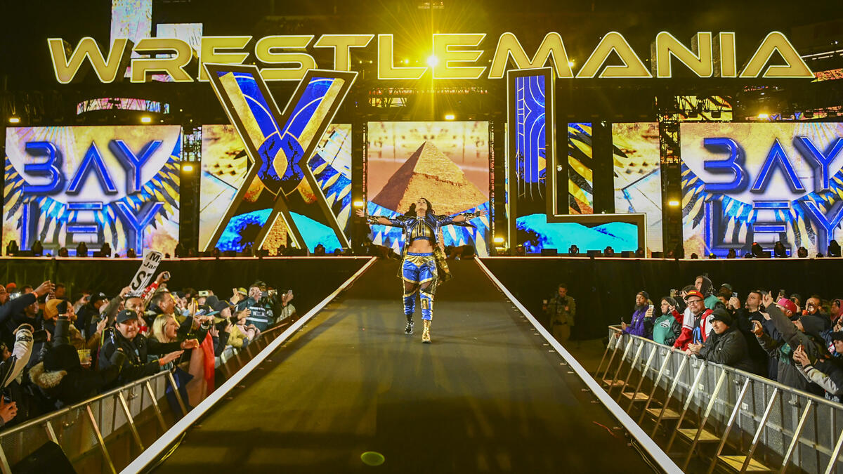 Bayley thinks time is right for another WWE Evolution event
