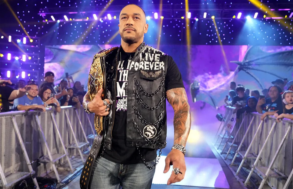 Damian Priest addresses not kicking out at WWE Money in the Bank