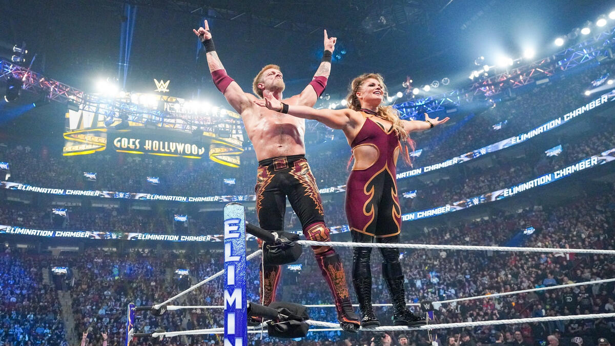 Beth Phoenix confirms she’s no longer under WWE contract