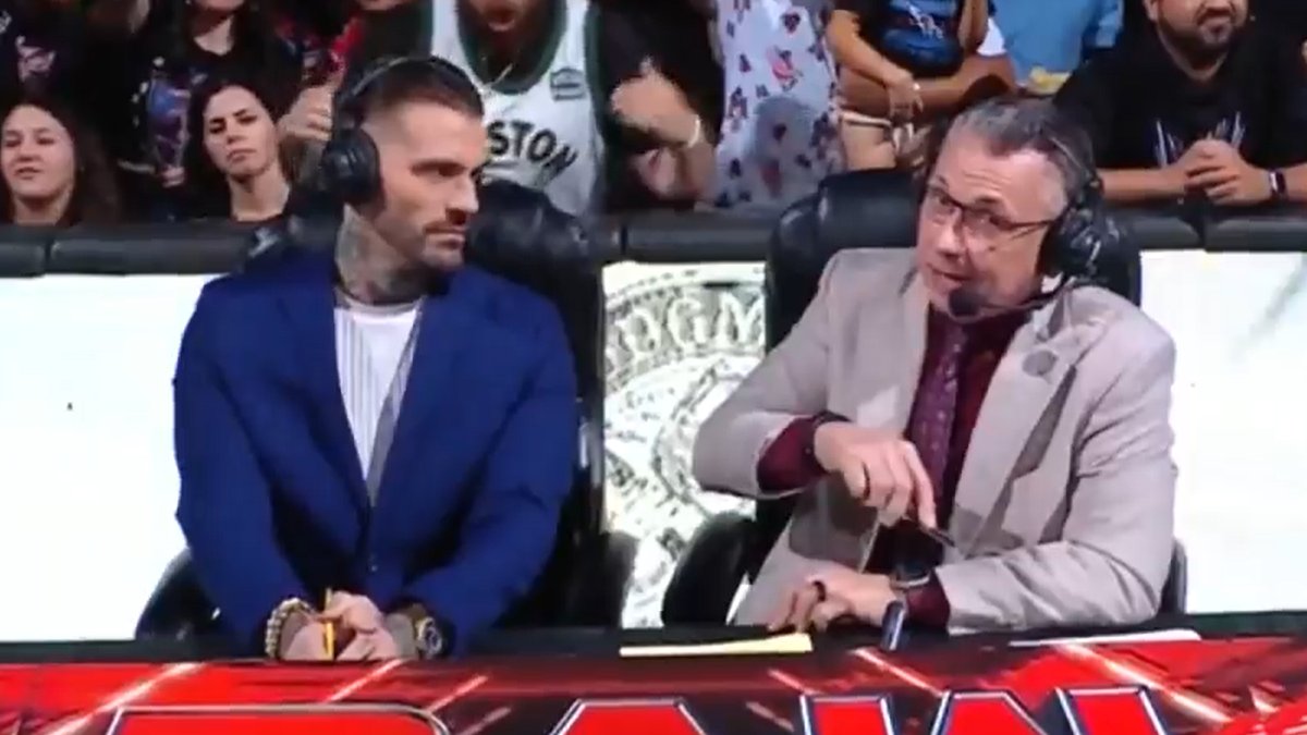 Michael Cole & Corey Graves to call WWE SmackDown on USA