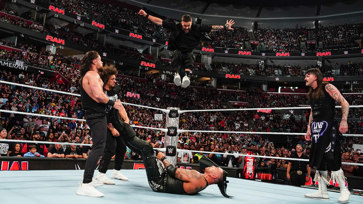 WWE Raw ratings down against Democratic National Convention coverage