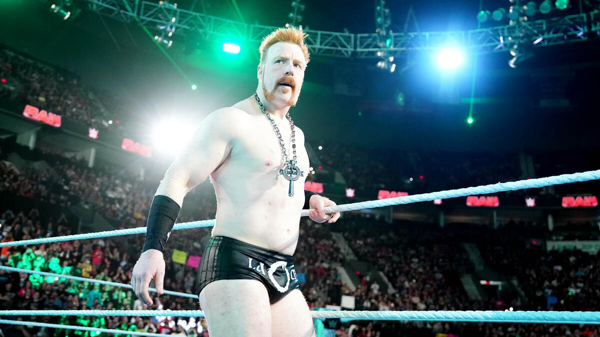 Sheamus signs contract extension with WWE