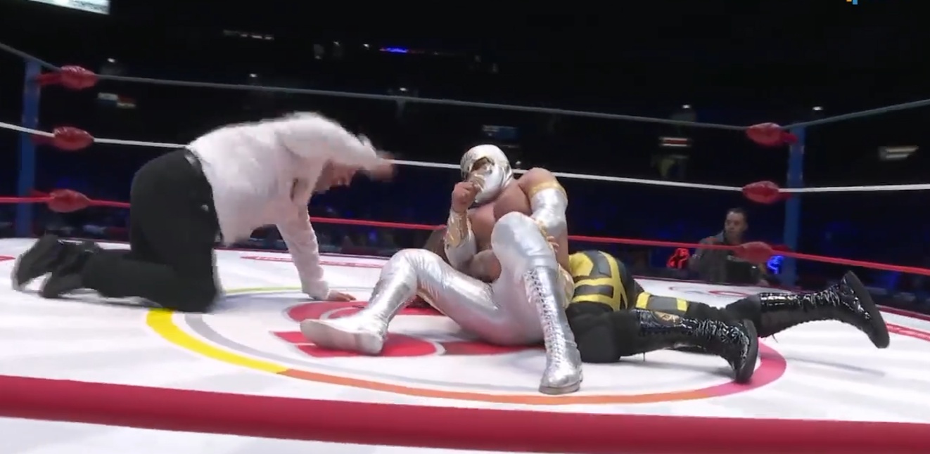 Mistico submits Chris Jericho at CMLL 91st Anniversary Show