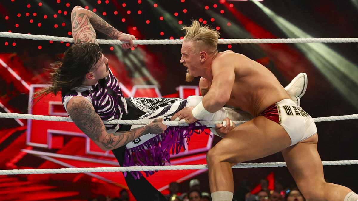 WWE Raw ratings down on Labor Day