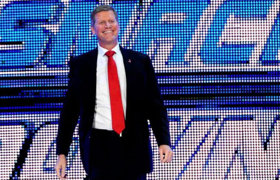 John laurinaitis WWE.com