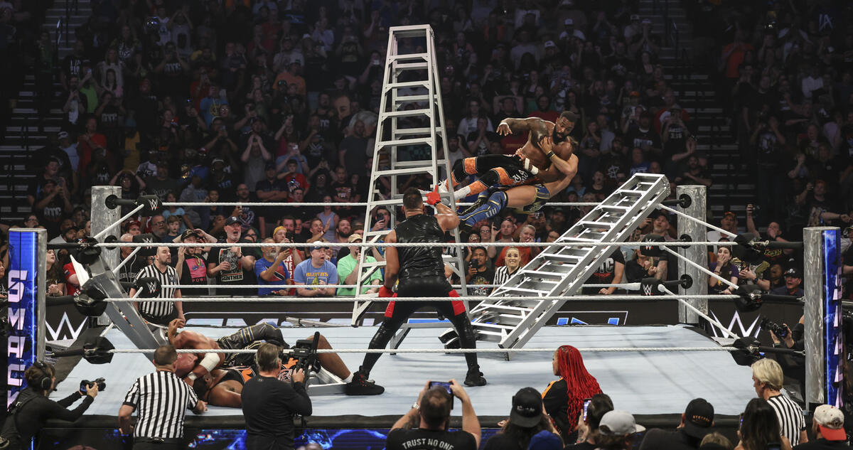 WWE SmackDown viewership down, 18-49 rating up